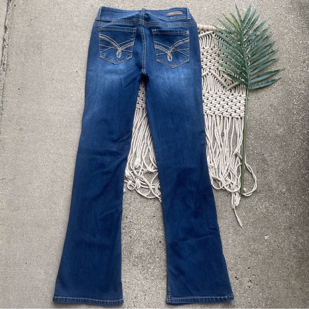 Wallflower Low Rise Bootcut Jeans Size 9 - Picture 5 of 6
